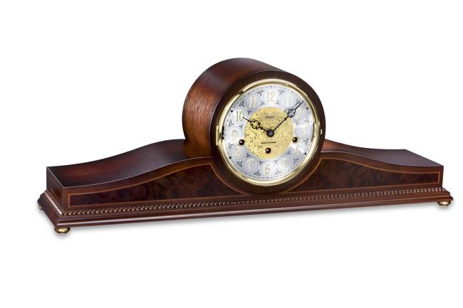 Breite Kieninger Kaminuhr mit Intarsien Nussbaum Westminster