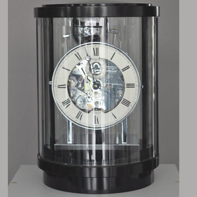Runde Kaminuhr im Kieninger Design schwarzer Schleiflack