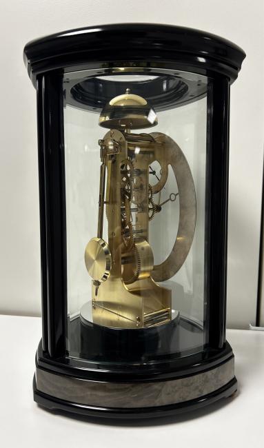 Trigon - Kieninger triangular modern table clock in chrome