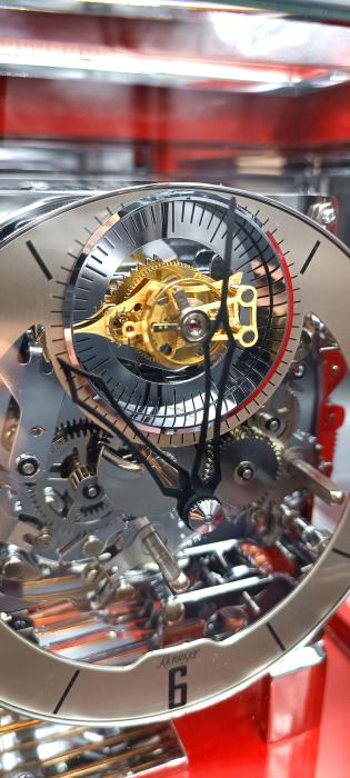1266-77-04-tourbillon